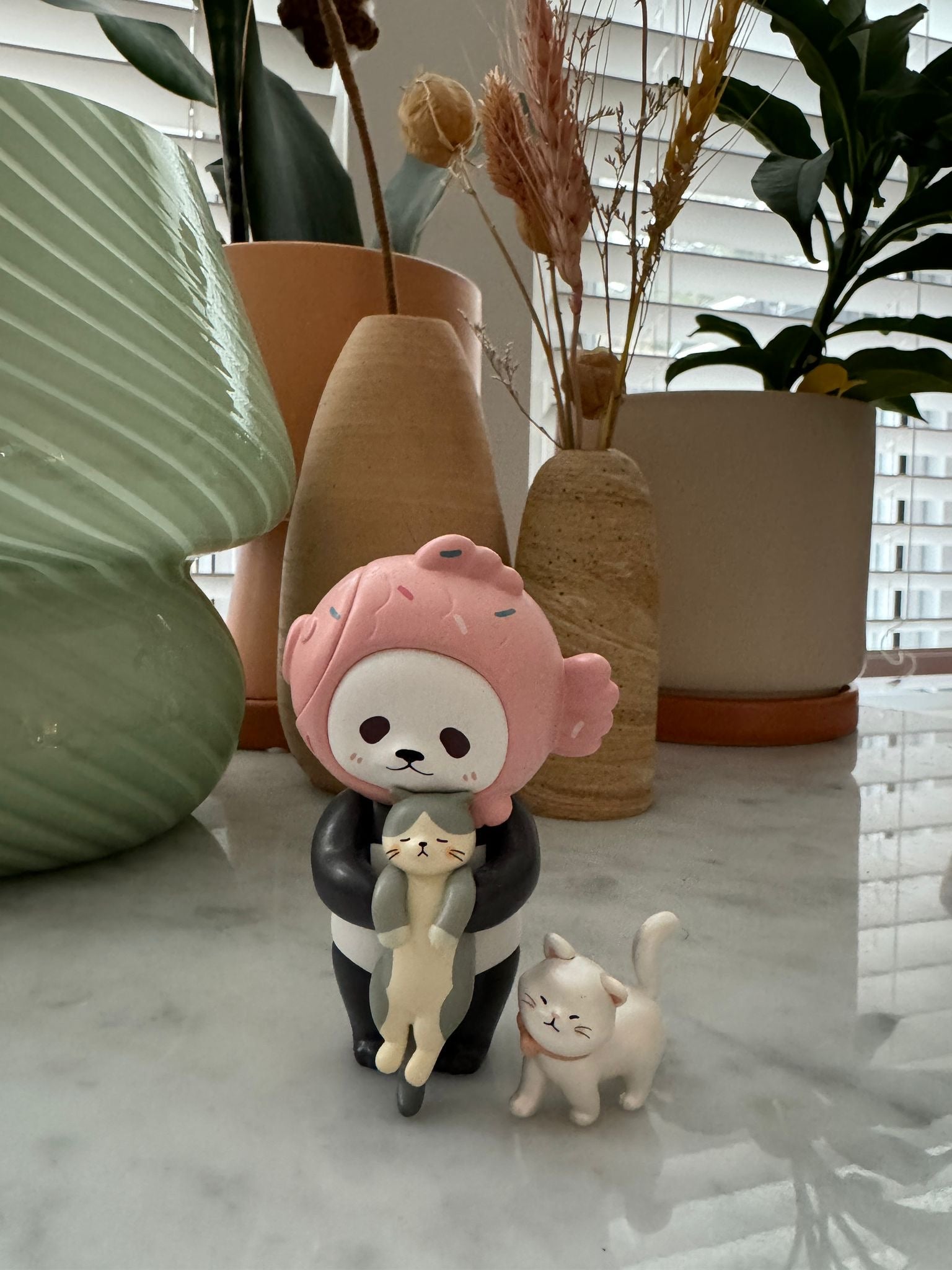 Planet Bear Panpan Series 2 Holding Cat - 1