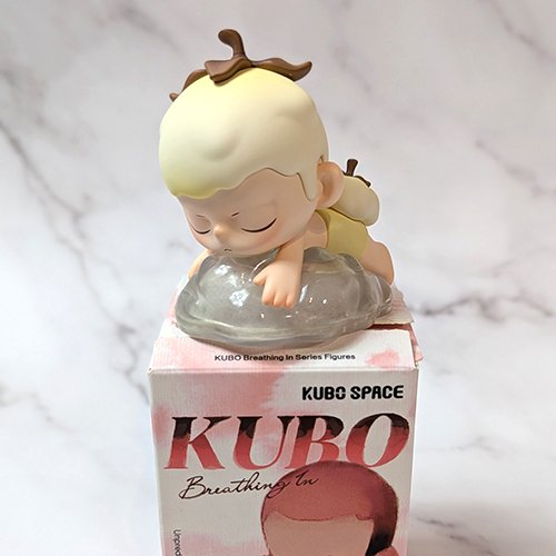 Soft Embrace - KUBO Breathing In Series Figures by POP MART - 1