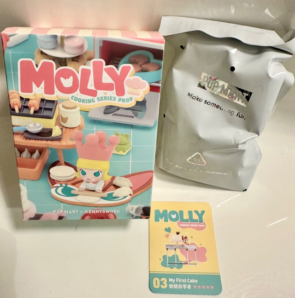 My First Cake - Molly Cooking Series Prop - Pop Mart - 1