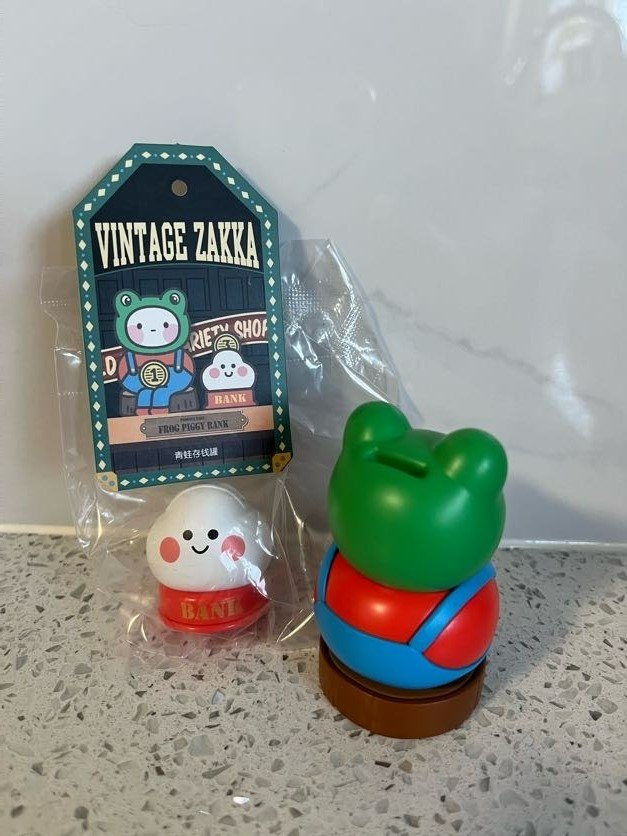 Frog Piggy Bank - Bobo & Coco Vintage Zakka by Pop Mart - 1