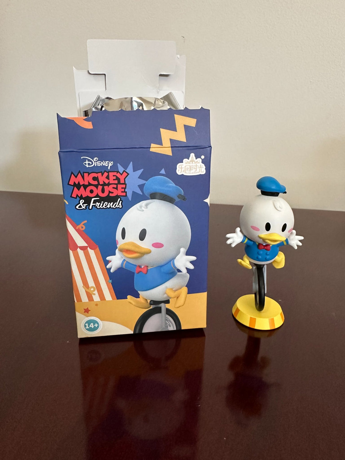 Donald Duck - Mickey Mouse &amp; Friends - Disney - 1