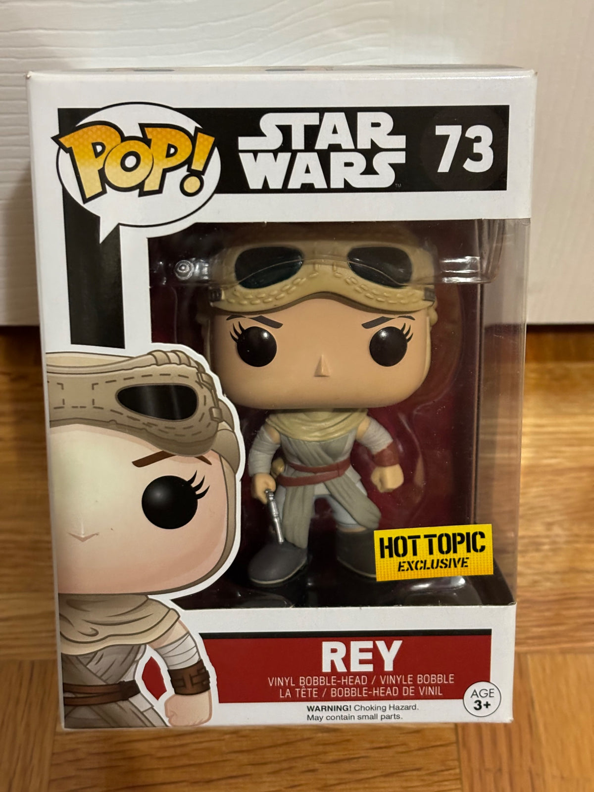 73 Rey (Hot Topic Exclusive) - Funko Pop! Star Wars - 1