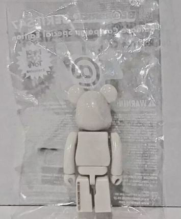 Medicom Be@rbrick 100% Series 47 Release Campaign Special Edition (from Japan) - 1