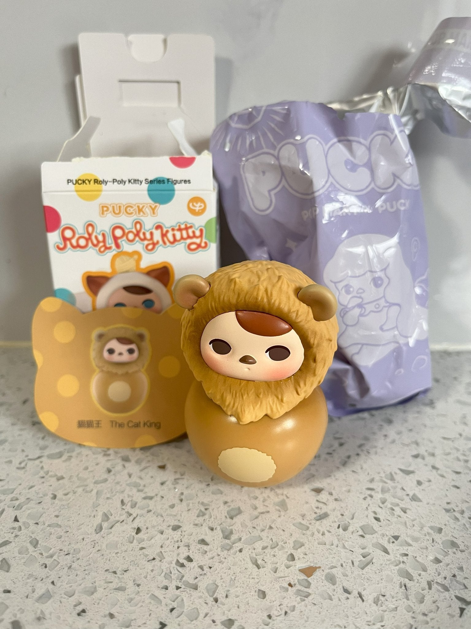 The Cat King - PUCKY Roly-Poly Kitty Series Figure by Pop Mart - 1