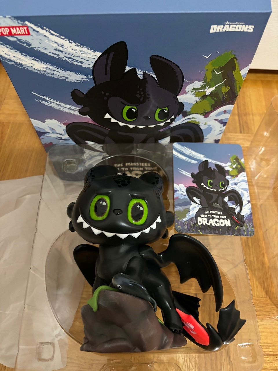 Toothless POP MART The Monsters x How to Train Your Dragon 200% Figurine - 1