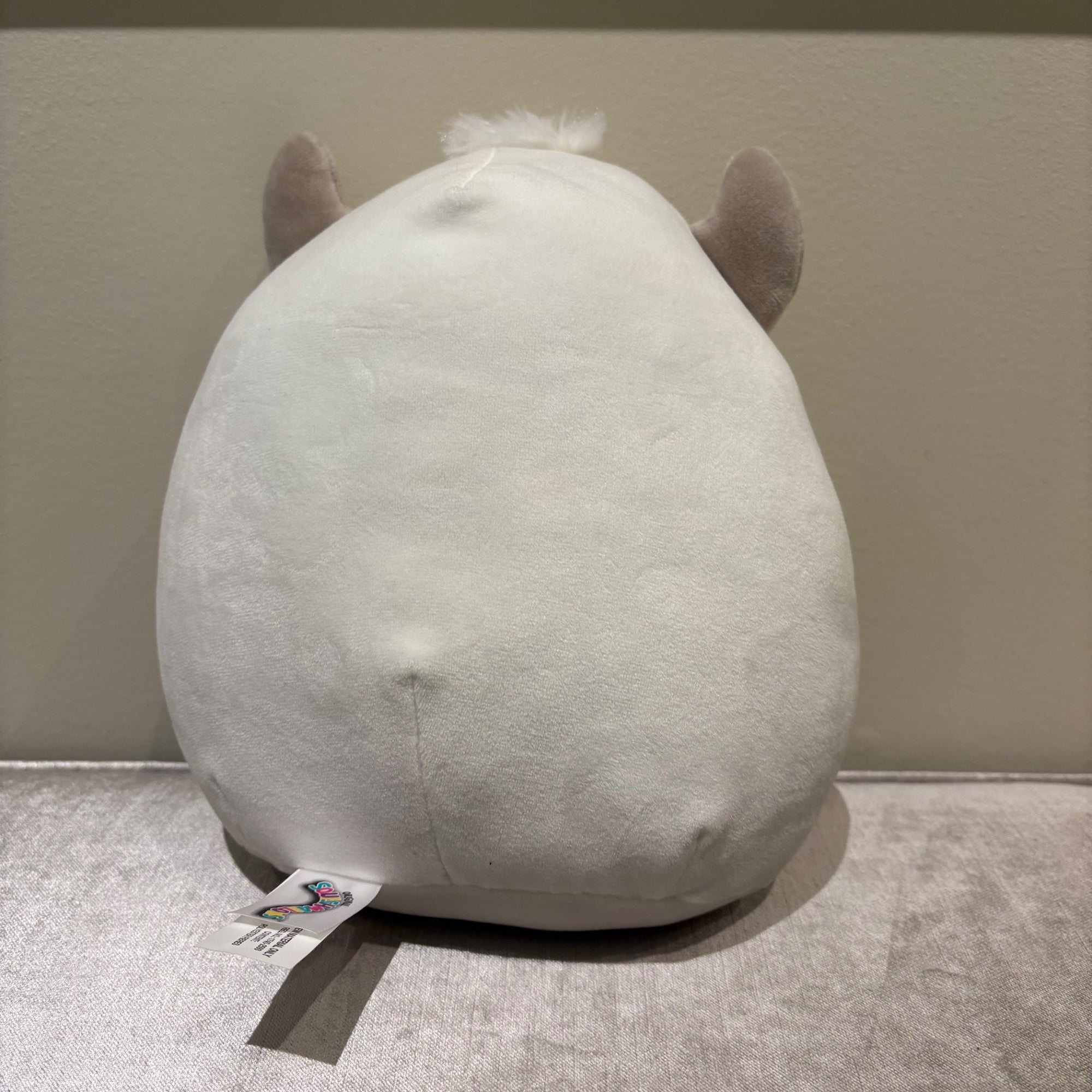 8” Amleth the Yeti - Superstore Exclusive by Squishmallows - 1