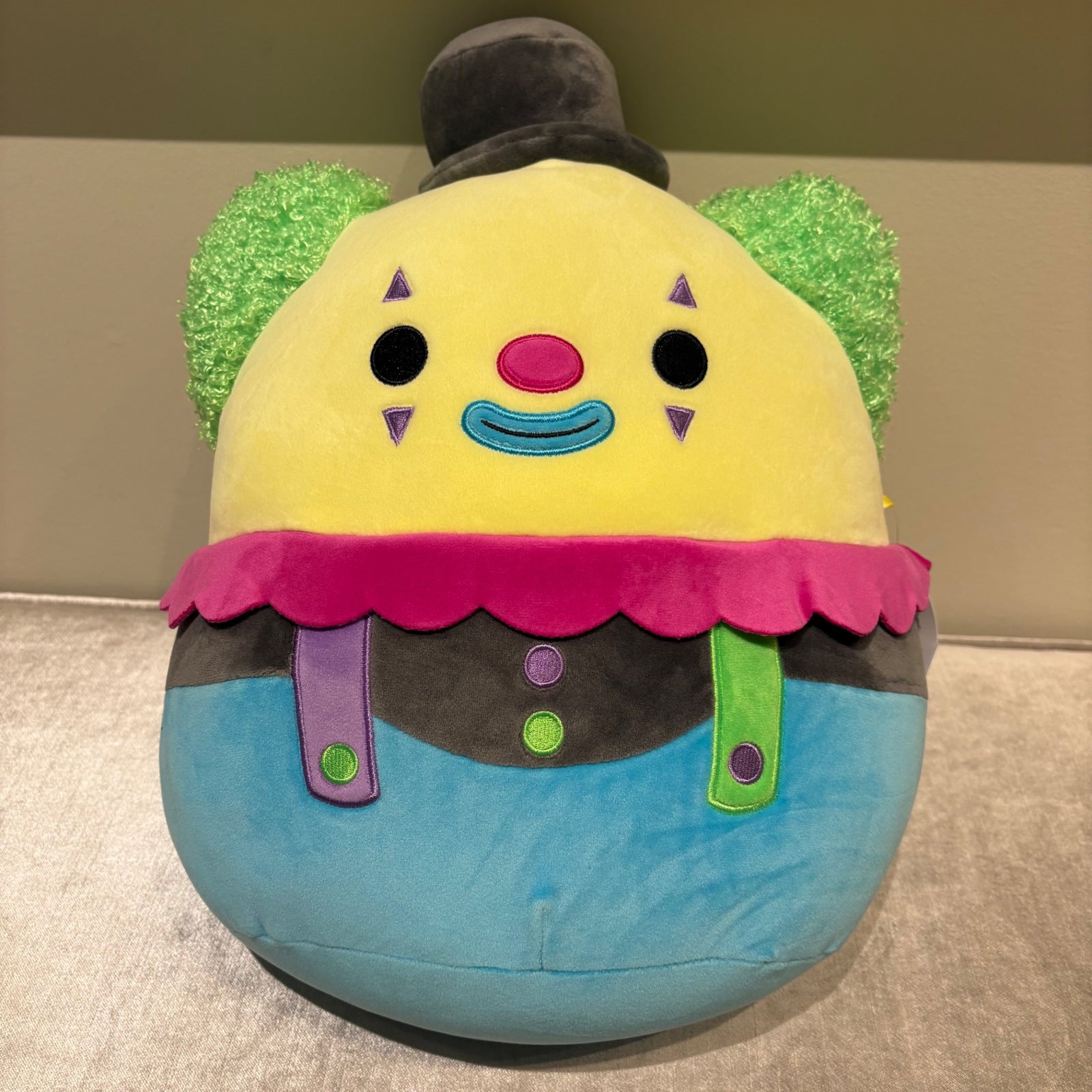 12” Resul the Clown - SDCC Exclusive by Squishmallows - 1