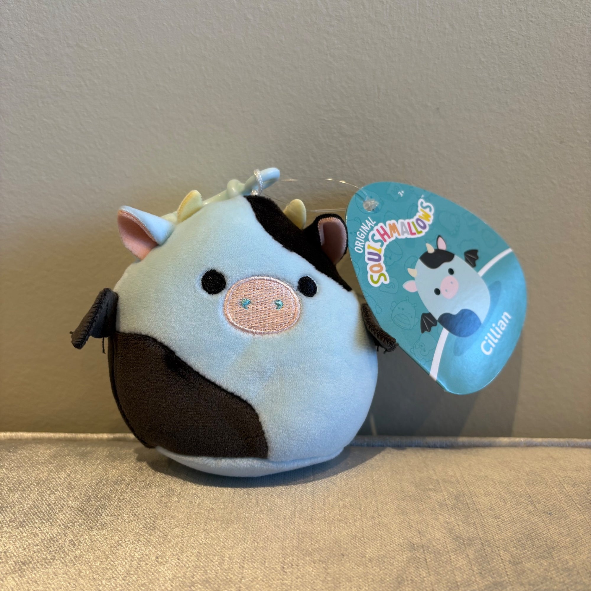 3.5” Clip Cillian the Bat-Cow by Squishmallows - 1