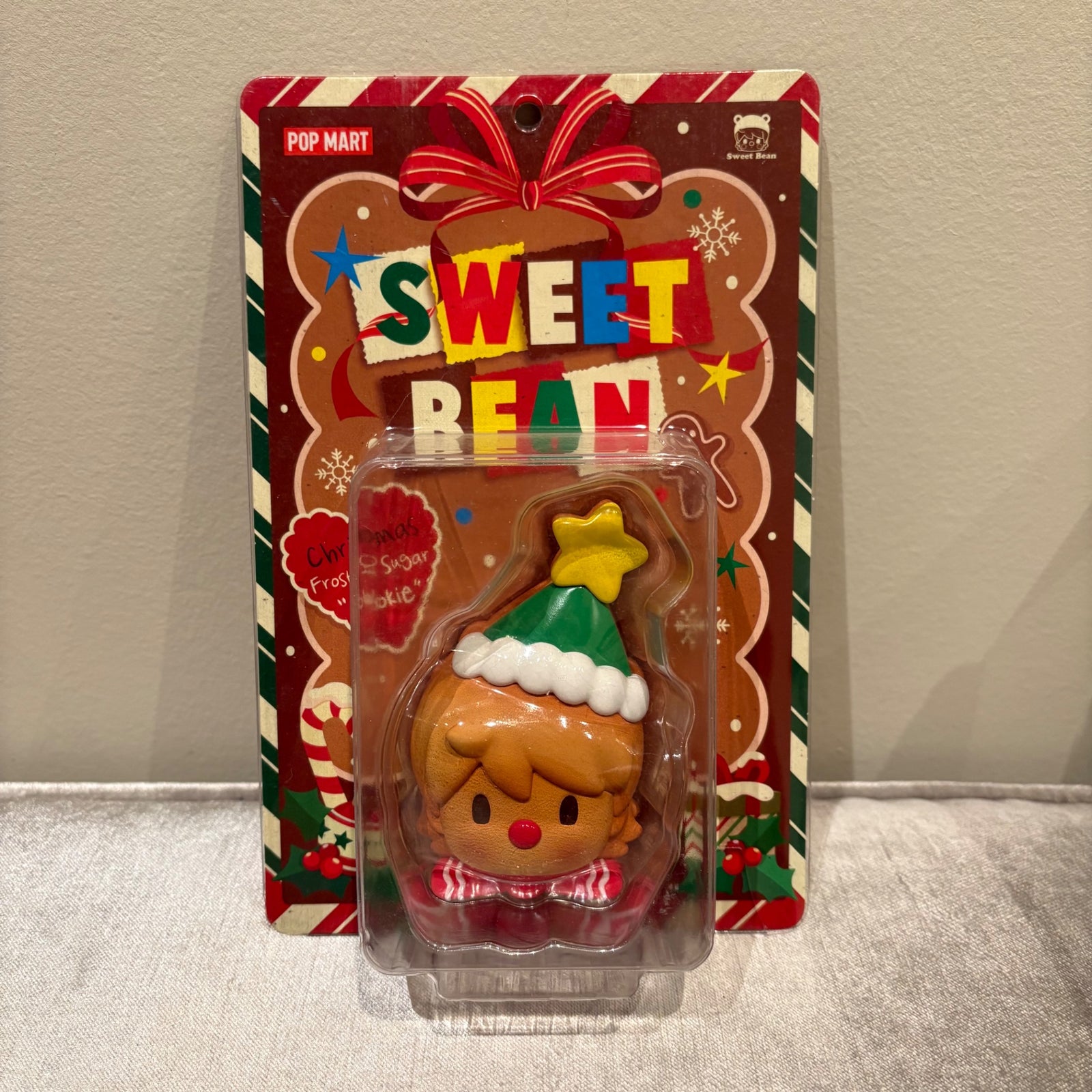 Sweet Bean Christmas Frosted Sugar Cookie Figurine by POP MART - 1