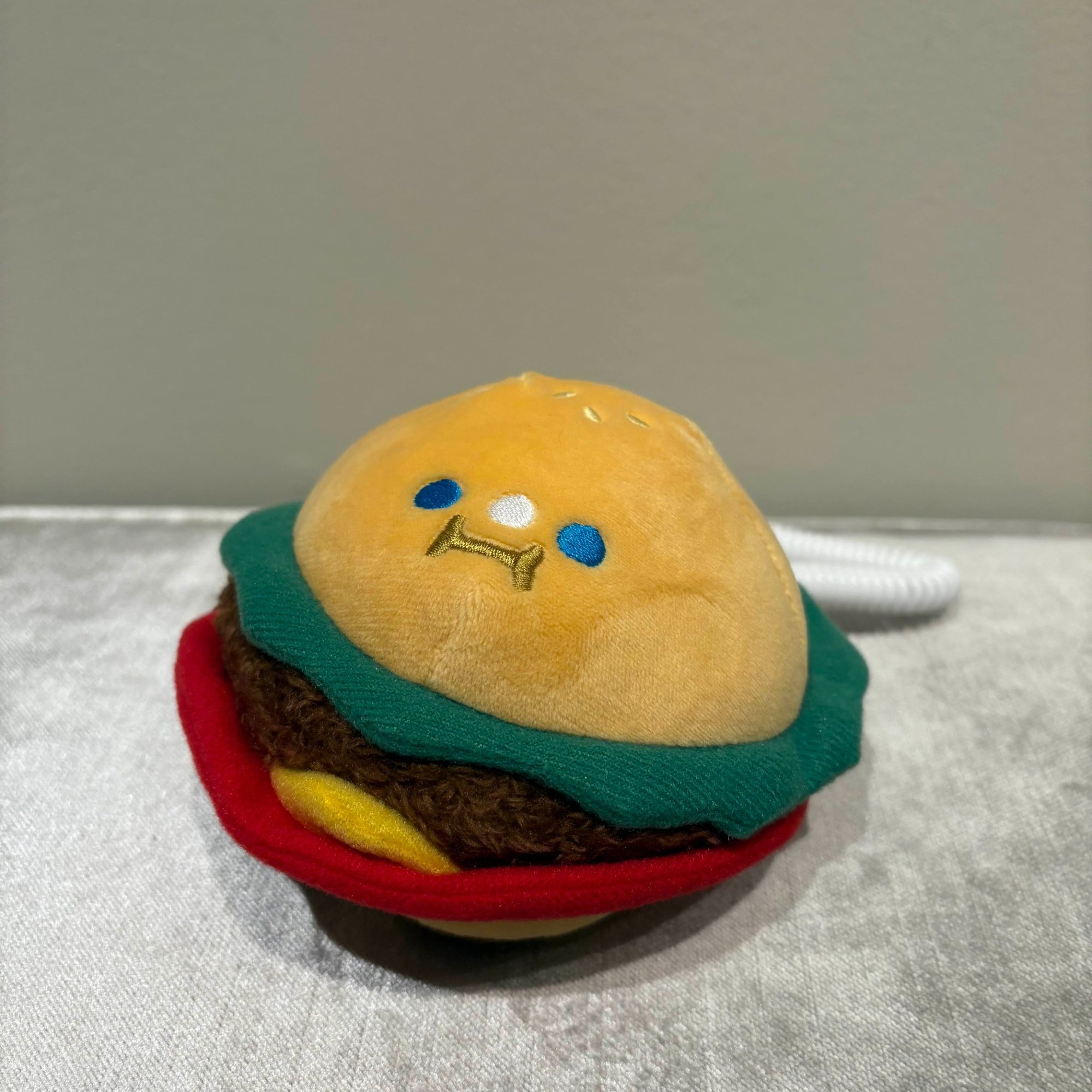 Hamburger - Rico Fast Food Plushies by Finding Unicorn - 1