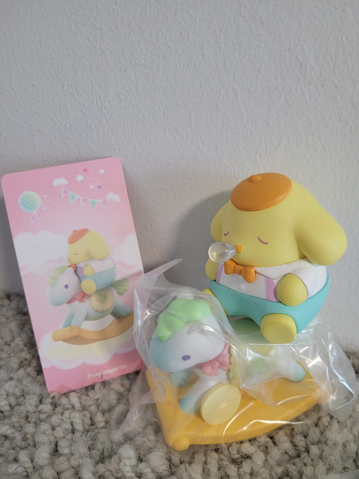 Pompompurin - Sanrio Rocking Horse - Miniso - 1