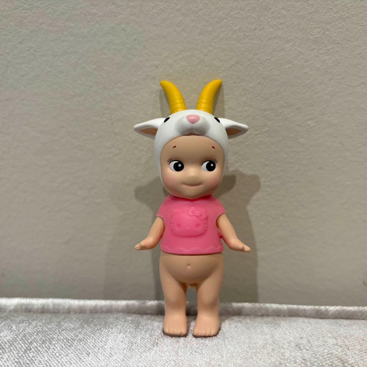 Goat (comes with removable shirt) - Animal Series 4 by Sonny Angel - 1