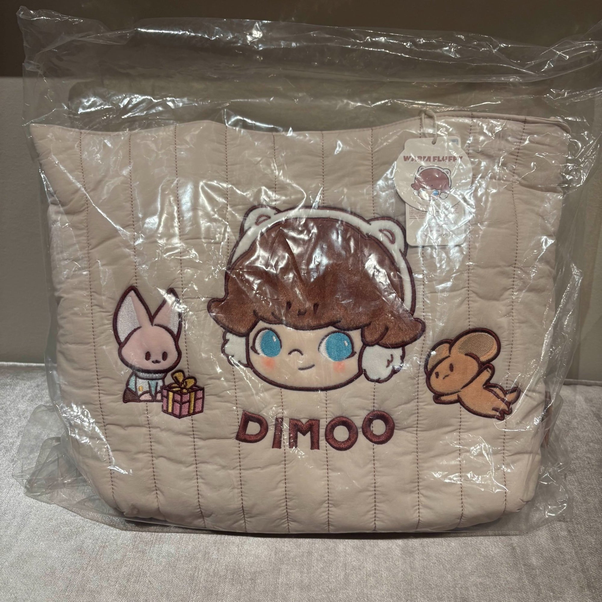 Cloud Bag - Dimoo Warm Fluffy Holiday by POP MART - 1