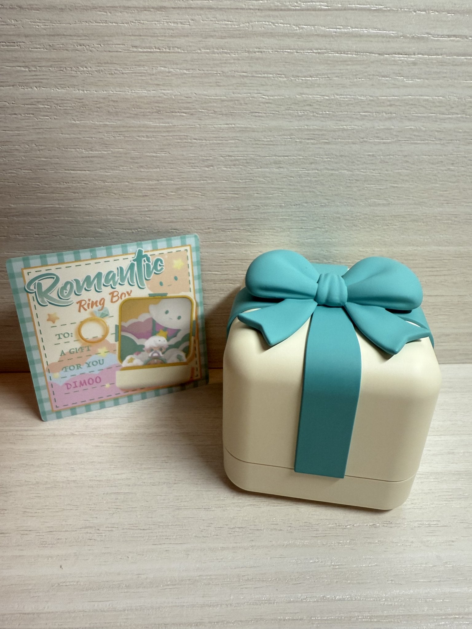 DIMOO - Popmart Romantic Ring Box Series 1  - 1