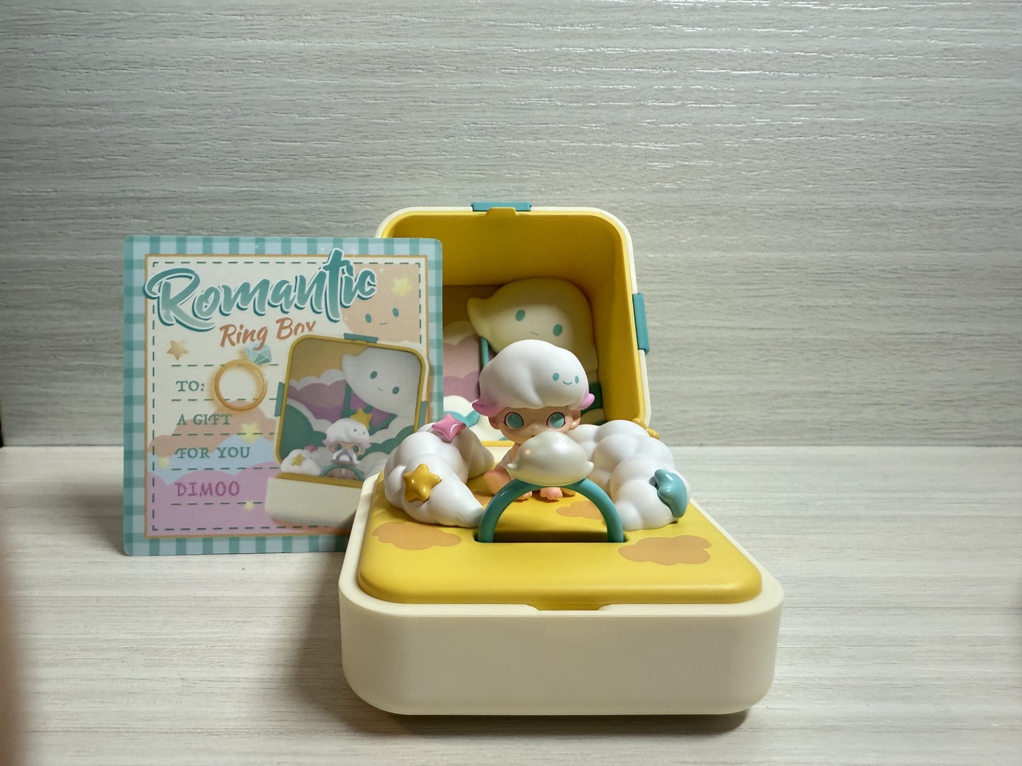 DIMOO - Popmart Romantic Ring Box Series 1  - 1