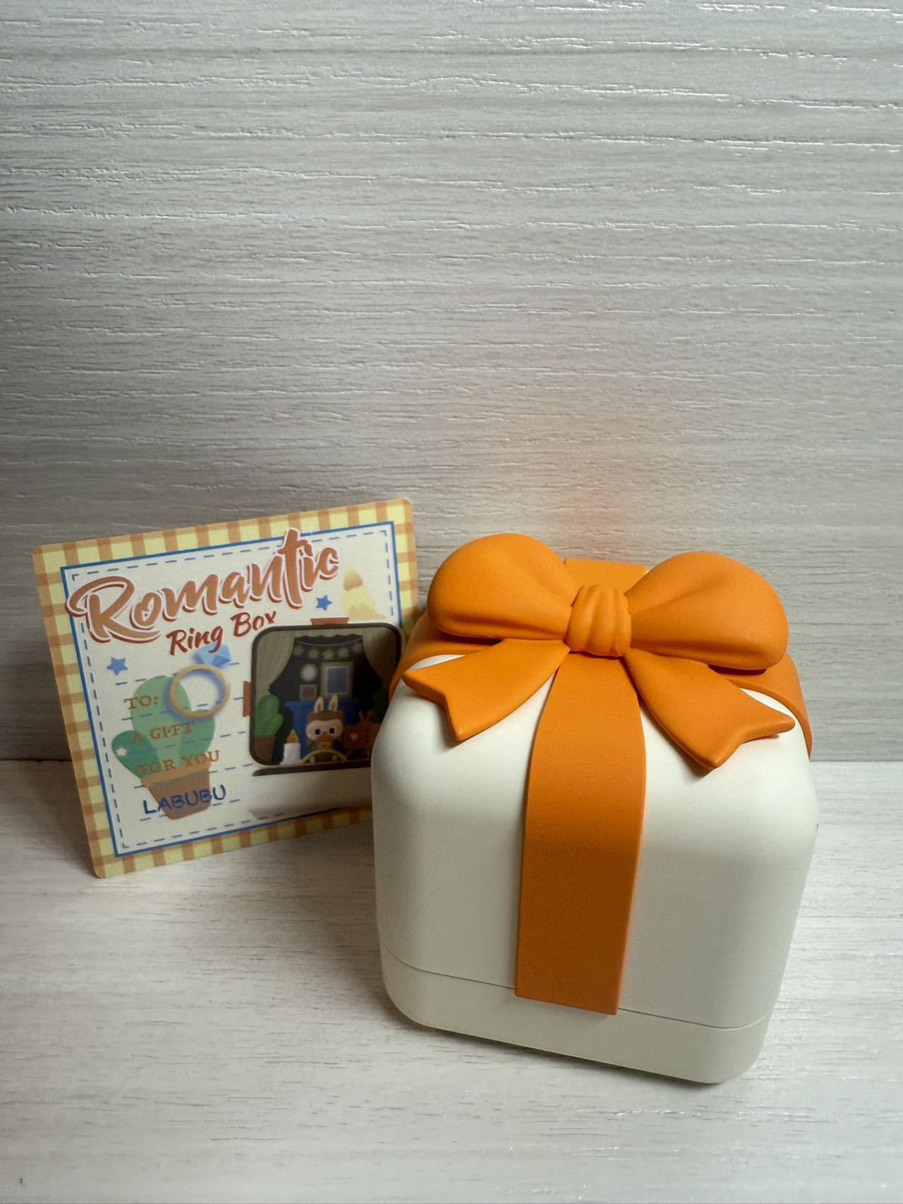 Labubu - Popmart Romantic Ring Box Series 1  - 1