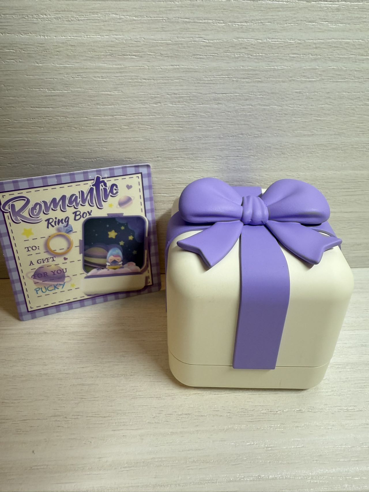 PUCKY - Popmart Romantic Ring Box Series 1  - 1