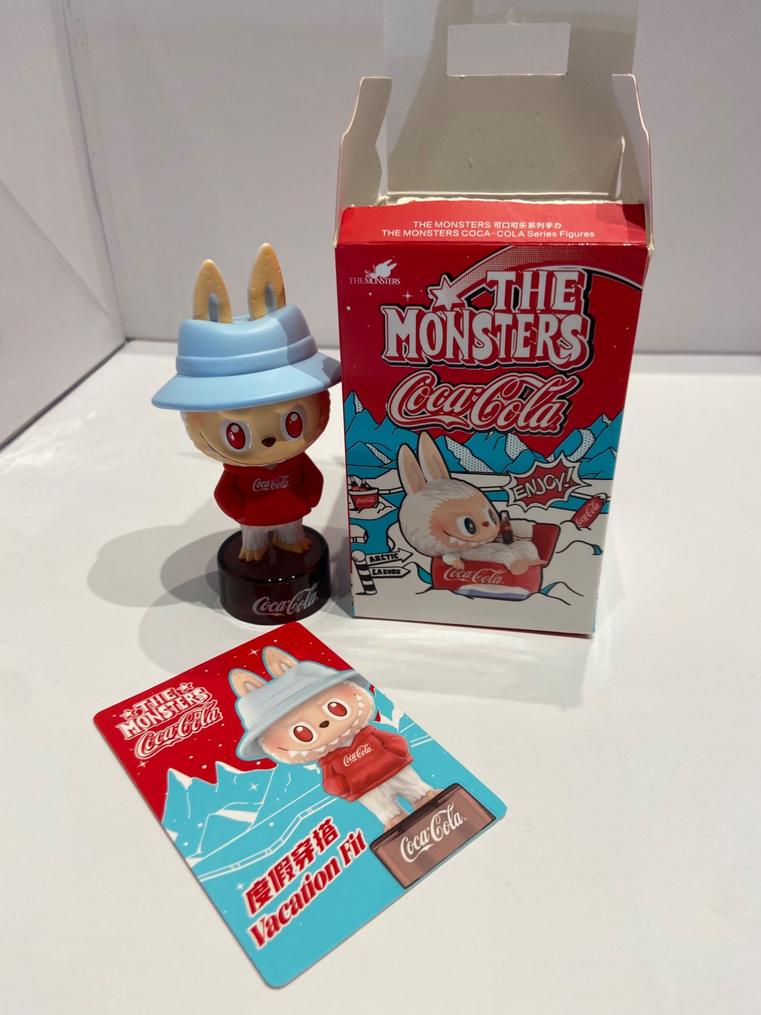 Vacation Fit - The Monsters Labubu Coca-Cola - POP MART - 1