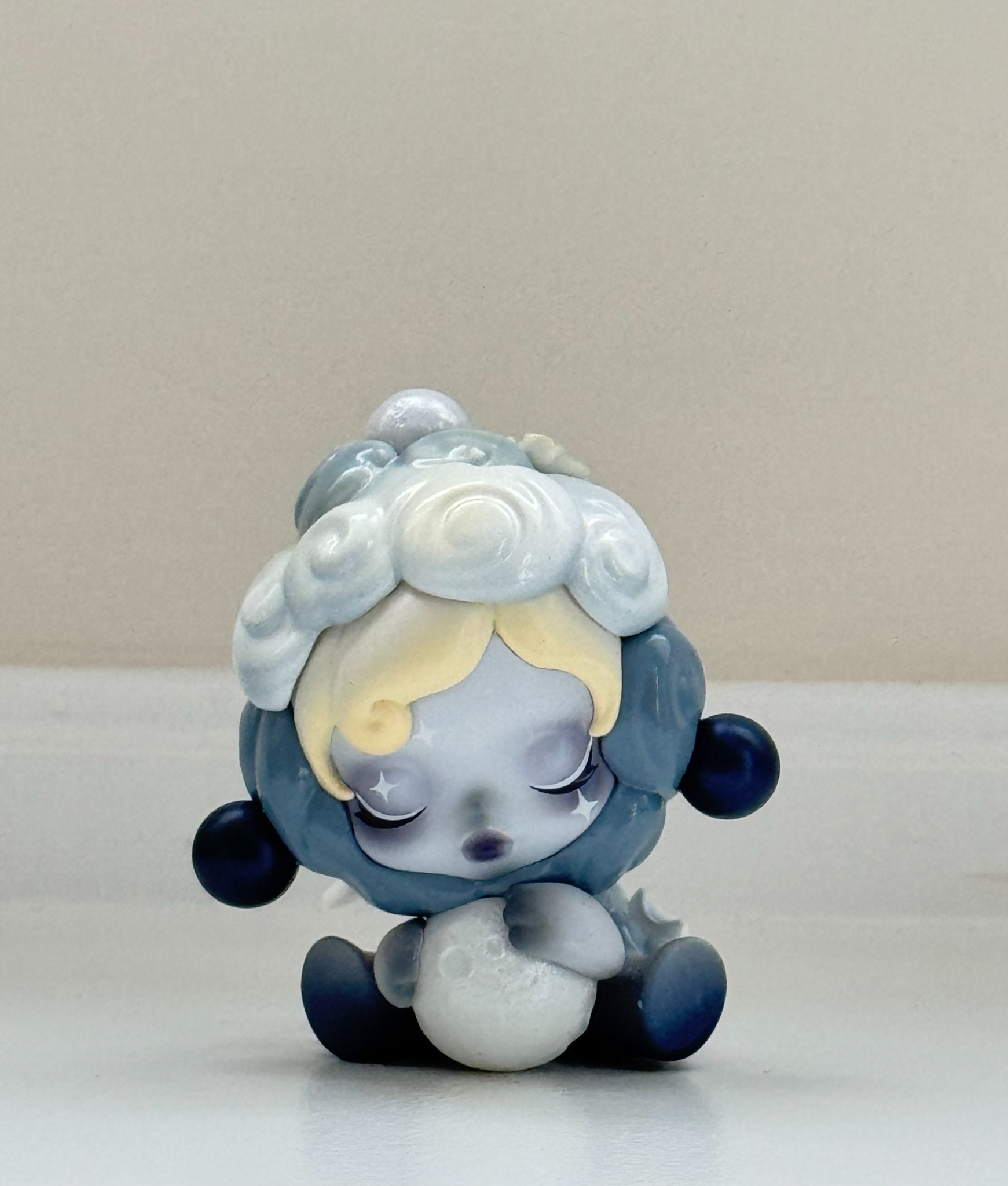 The Moon - SKULLPANDA The Ink Plum Blossom Series by POP MART - 1