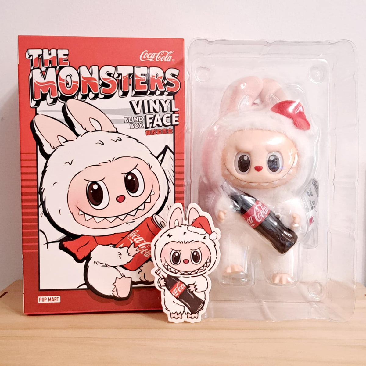 Surprise Shake Labubu - The Monsters x Coca-Cola Vinyl Face Plush - 1