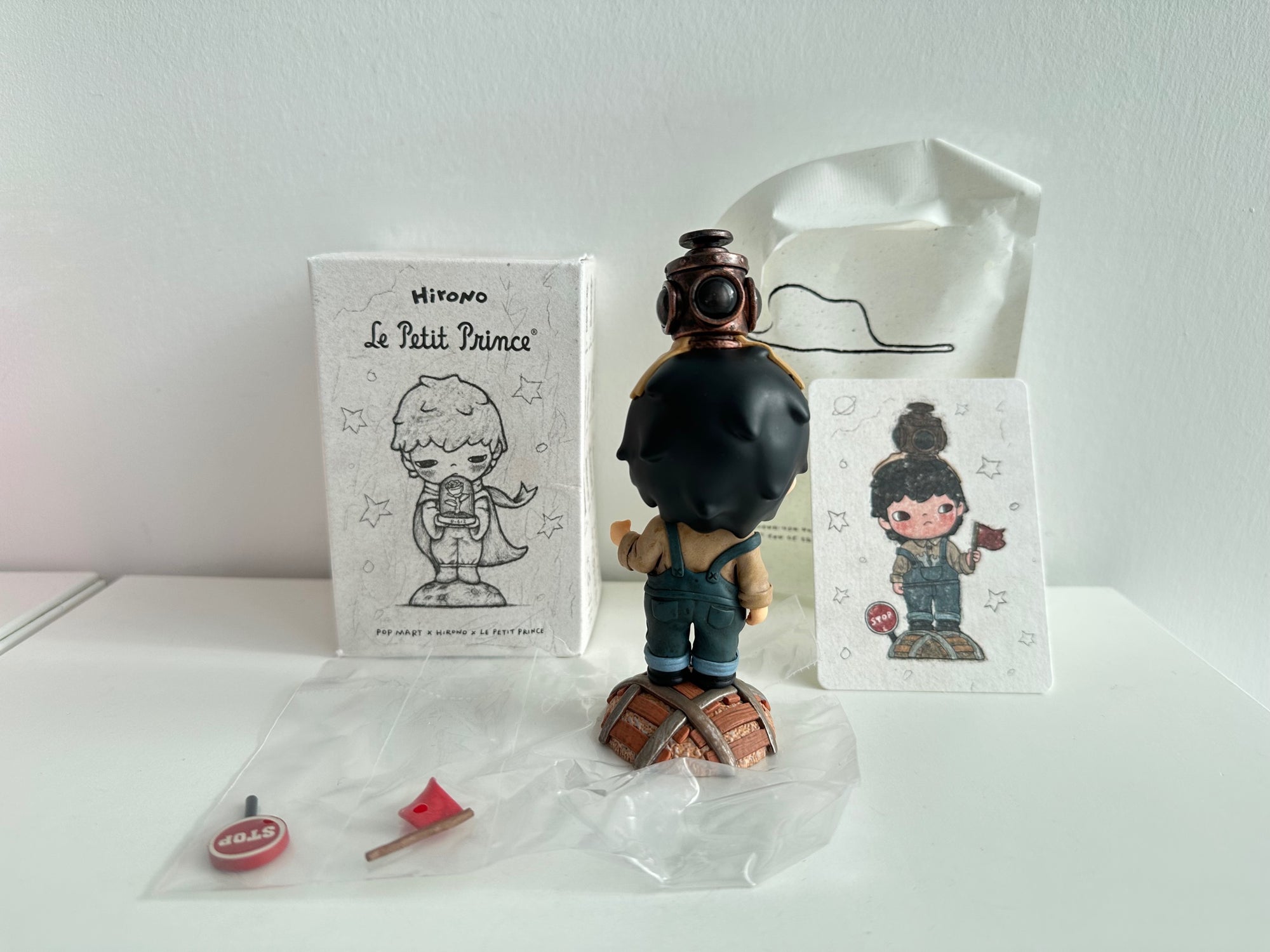 The Switchman - Hirono x Le Petit Prince series by POP MART - 3