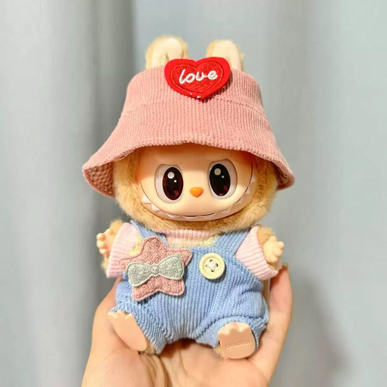 Star Blue Suspender with Pink Heart Hat - Labubu Clothes for Have A Seat - 1