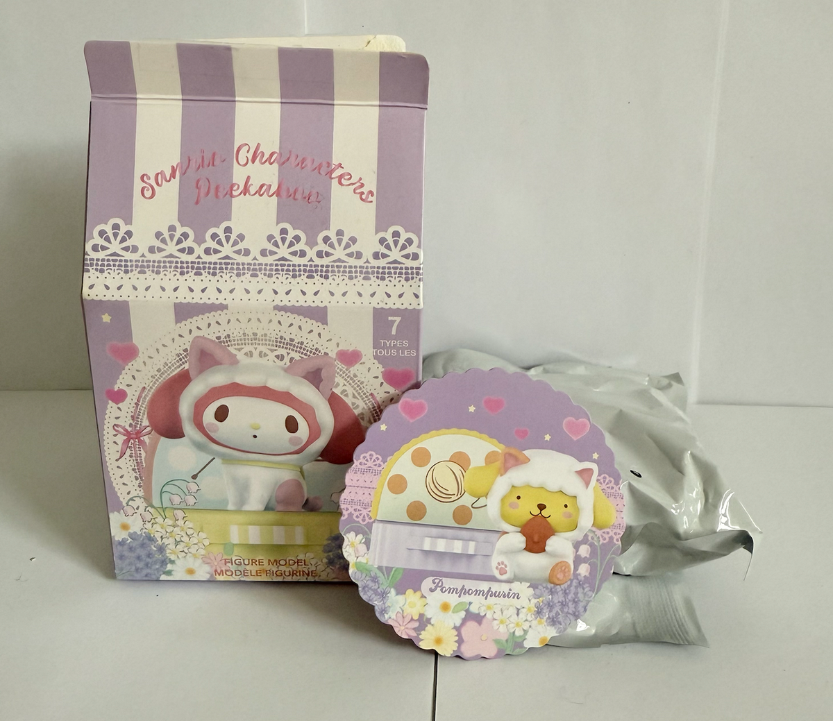 Pompompurin - Sanrio Characters Peekabo Blind Box by Sanrio x Miniso - 2