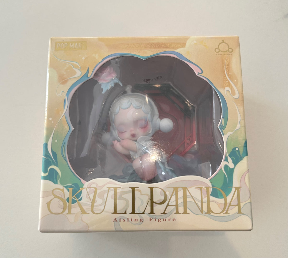 SKULLPANDA Aisling Figure by POP MART - 1