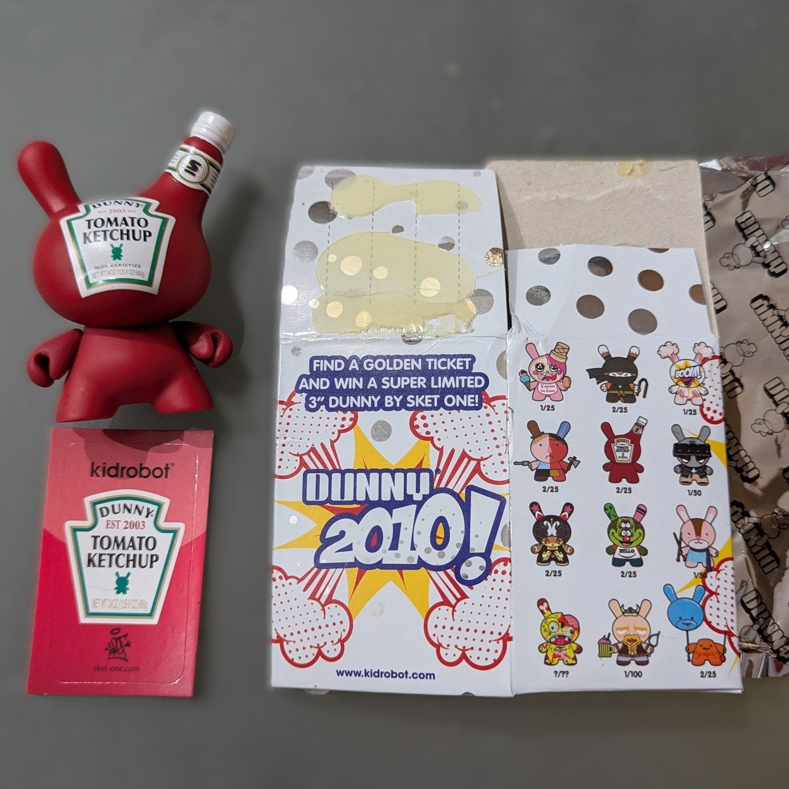 Tomato Ketchup - Dunny 2010 - Sket One 2/25 - 1