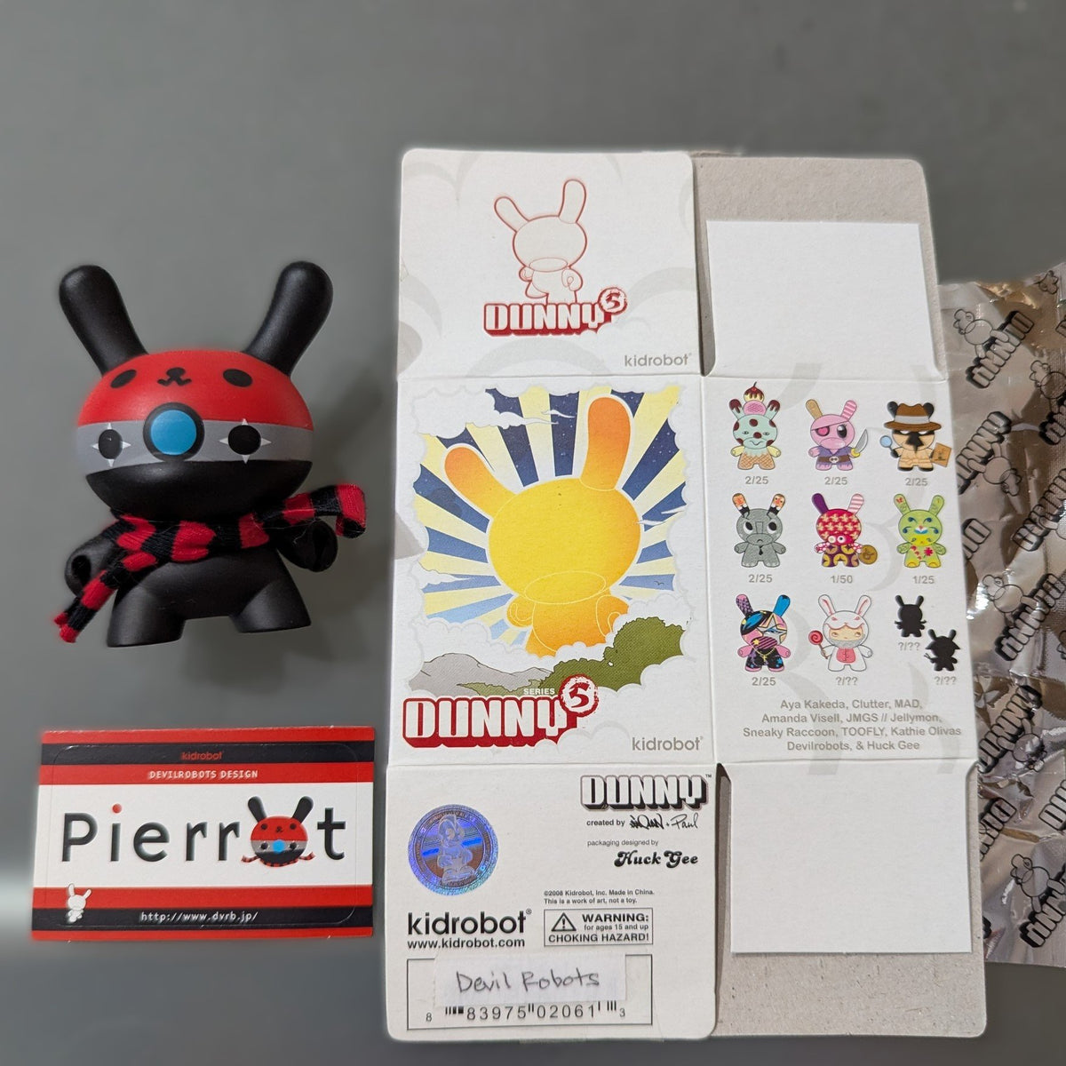 Pierrot - Dunny Series 5 - Devilrobots 5/50 - 1