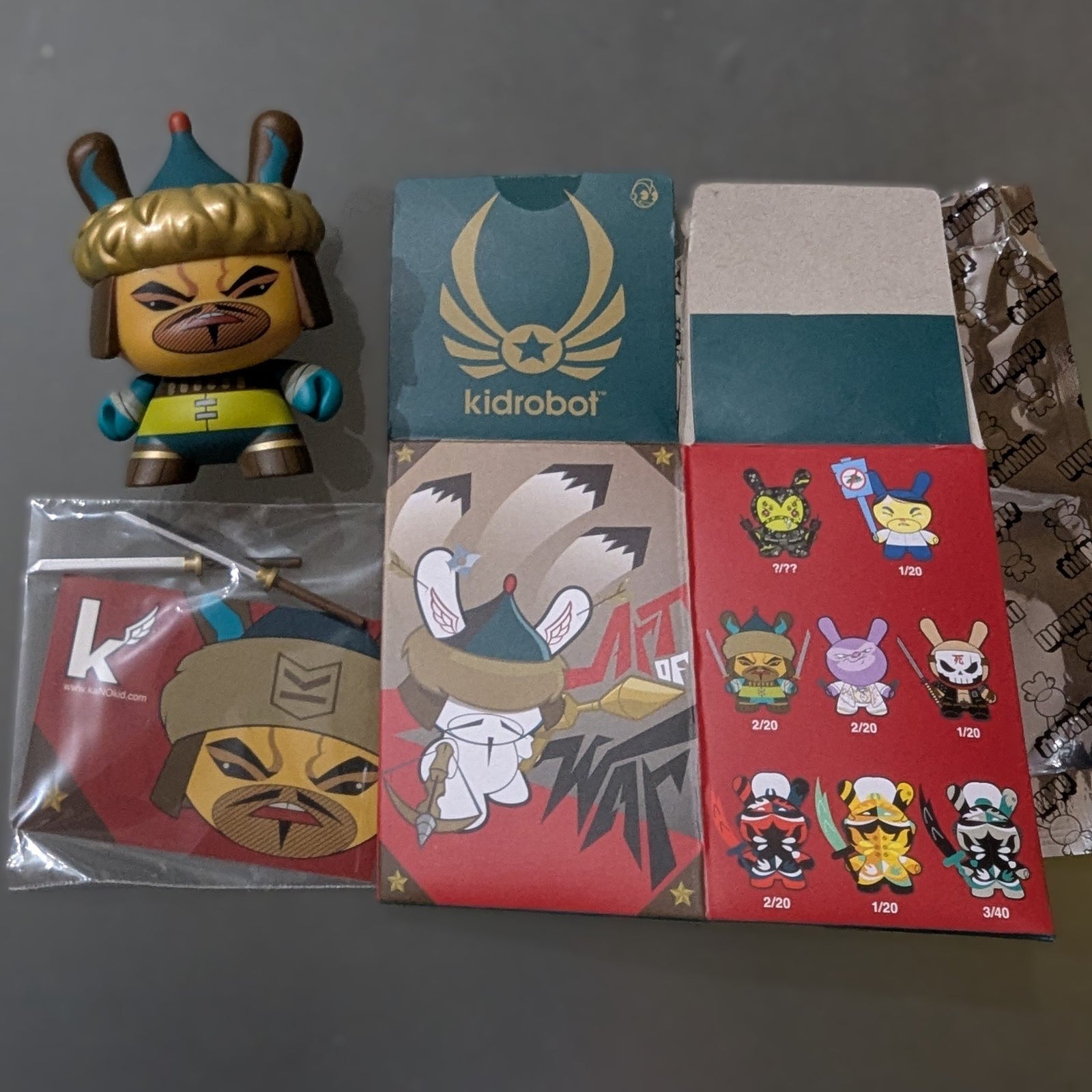 Genghis kahNO- Dunny Art of War - kaNO 2/20 - 1