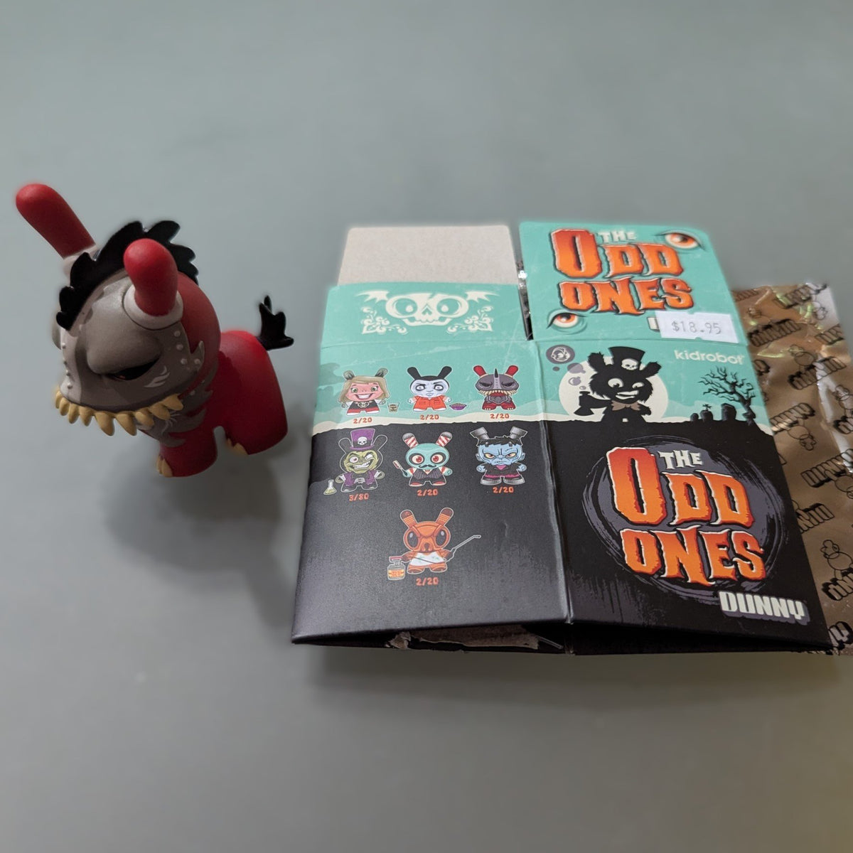 Gnaw the Hellhound - Dunny Odd Ones - Scott Tolleson 2/20  - 1