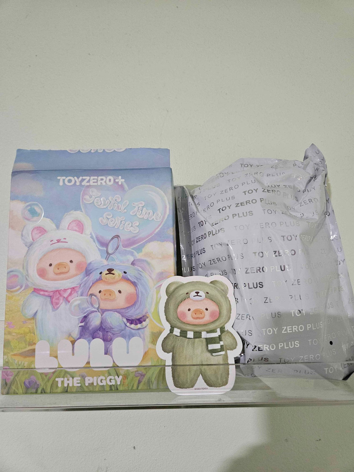 Relax Teddy - Lulu the Piggy Joyful Time Series by TOYZERO+ - 1