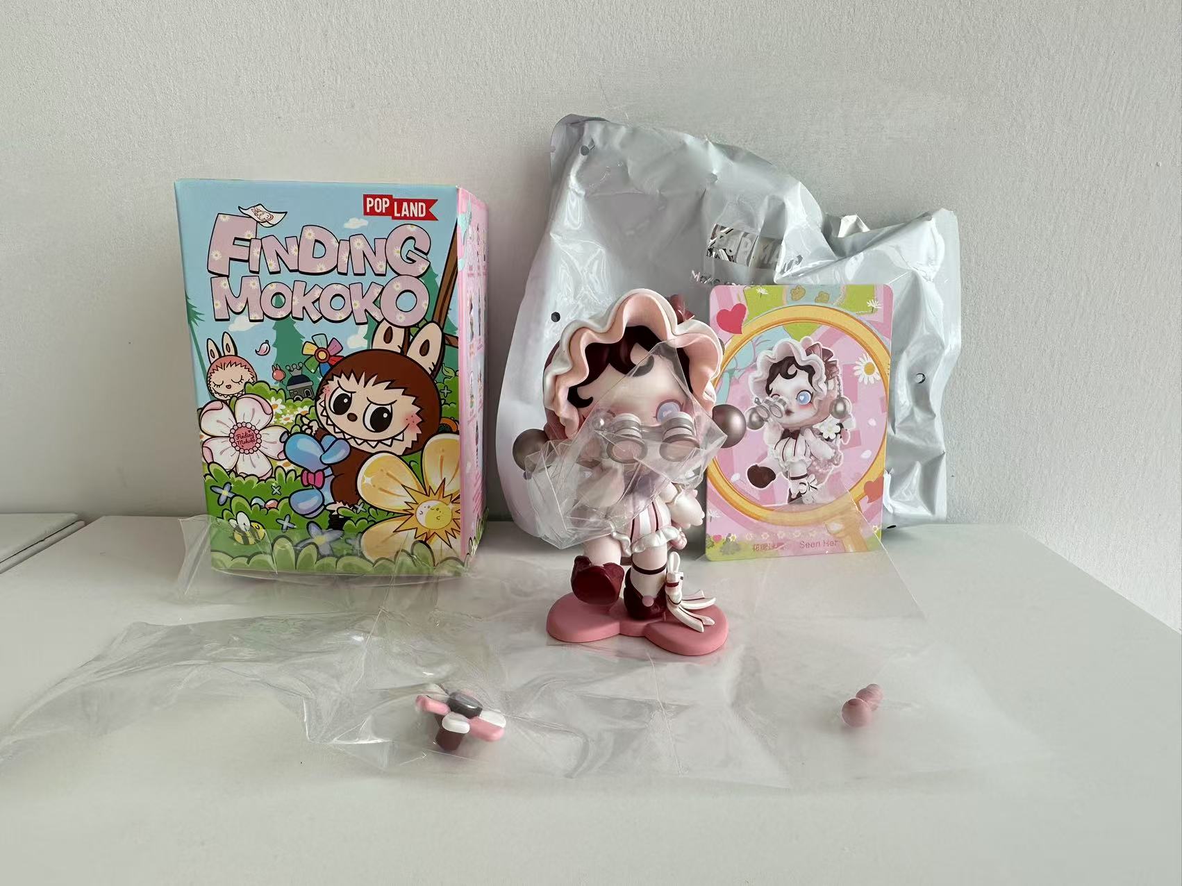 Seen her (Skullpanda) - Finding Mokoko Series by POP MART - 1