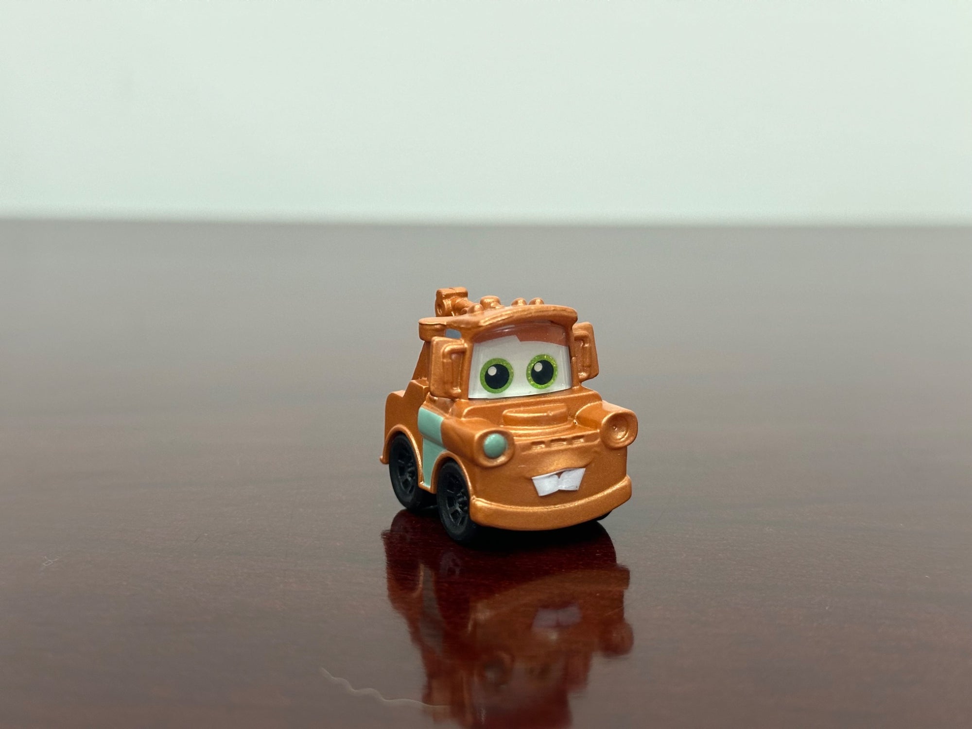 Mater (Rare) - Series 9 - Disney Doorables - 1