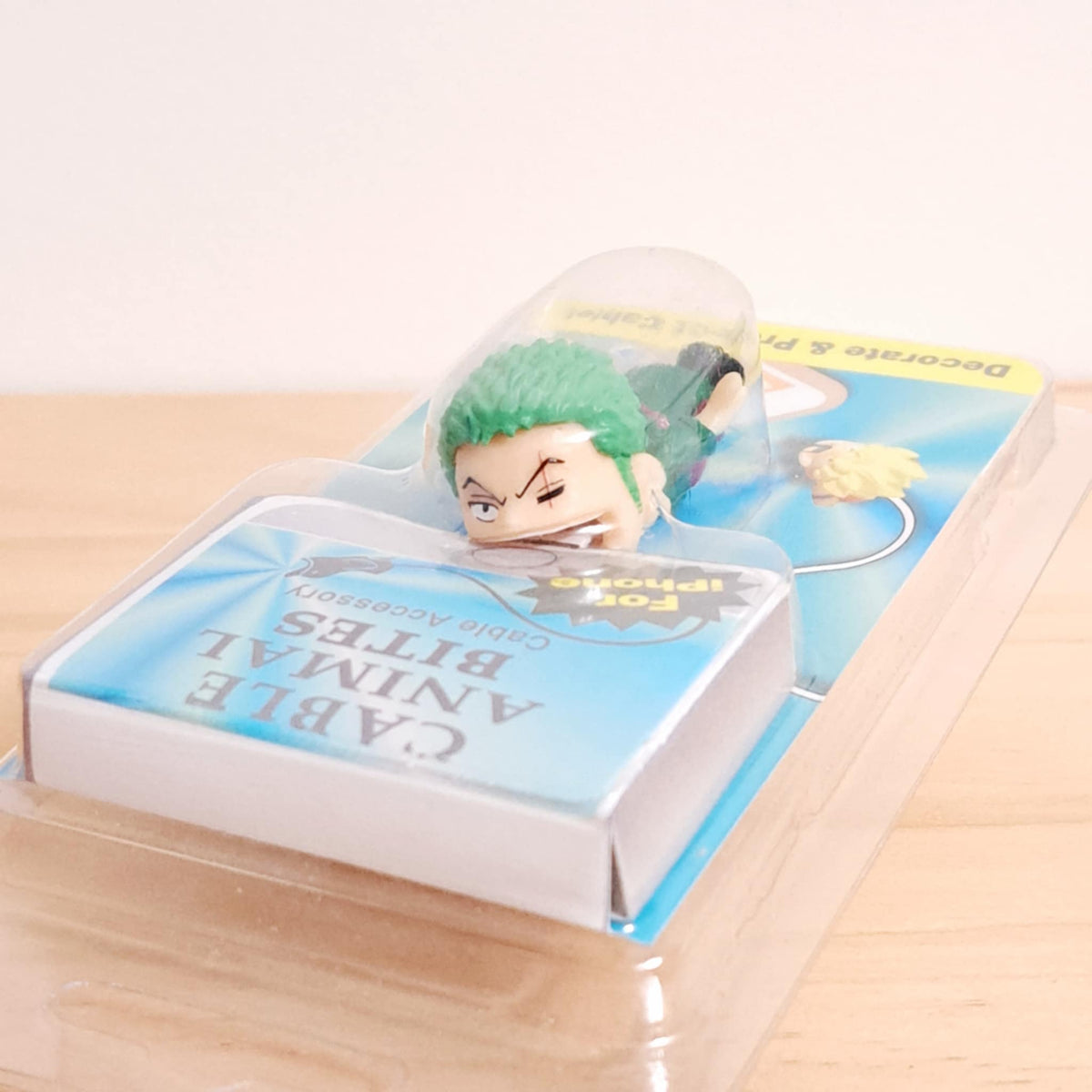 Roronoa Zoro - Cable Animal Bites Phone Cable Accessory - 1