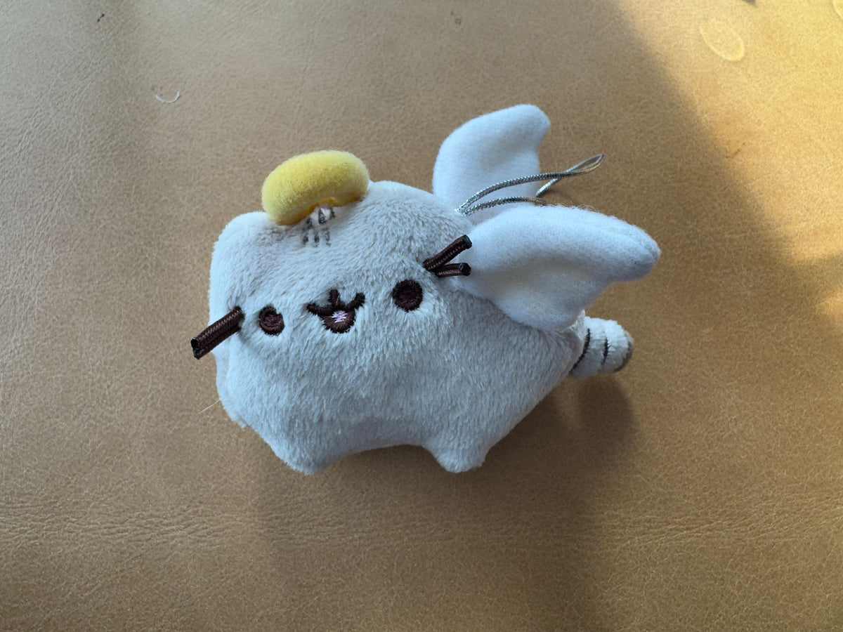 Pusheen Angel Keychain - 1