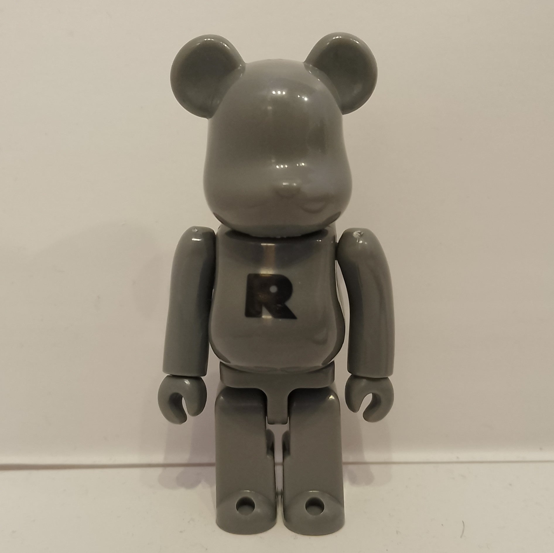 Basic R - Bearbrick Series 46 by Medicom