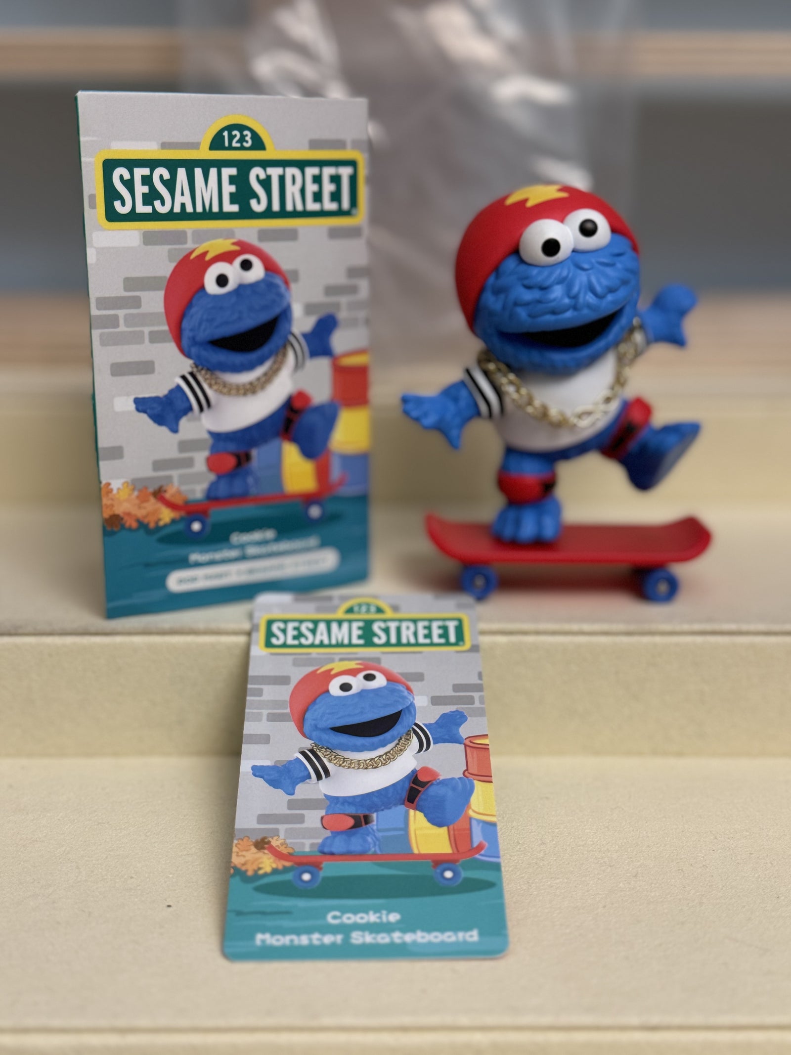 Cookie Monster Skateboard - Sesame Street - Pop Mart