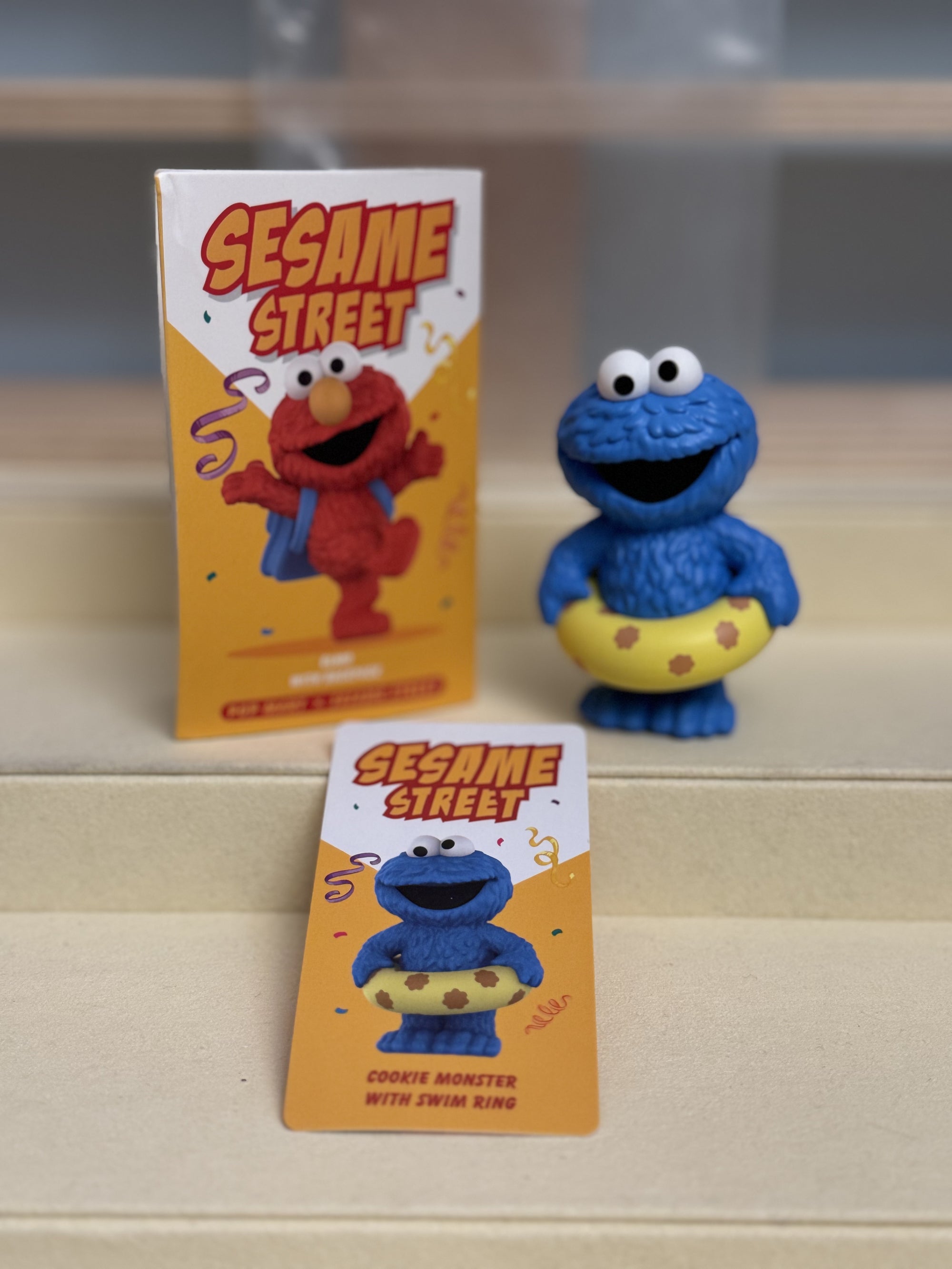 Cookie Monster with Swim Ring - Sesame Street - Pop Mart