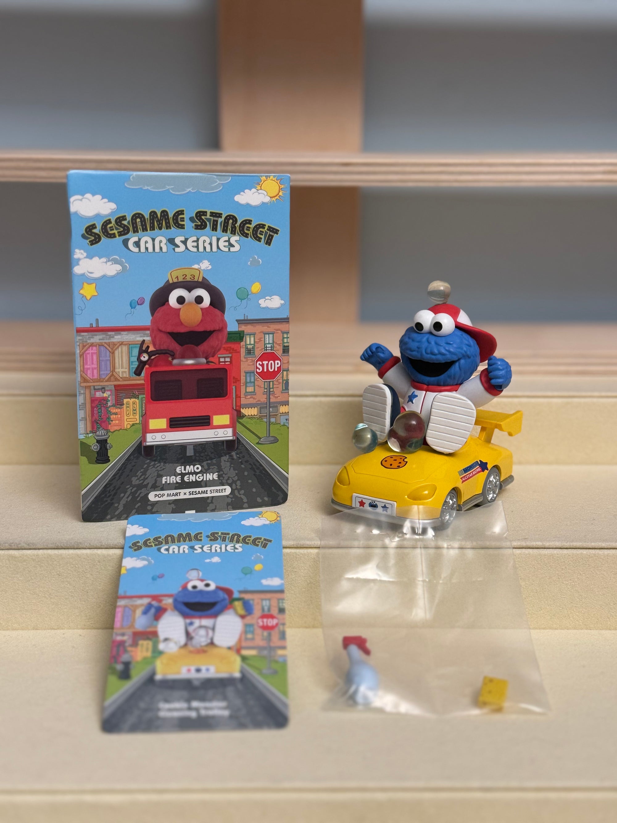 Cookie Monster Cleaning Trolly - Sesame Street Car Series - Pop Mart