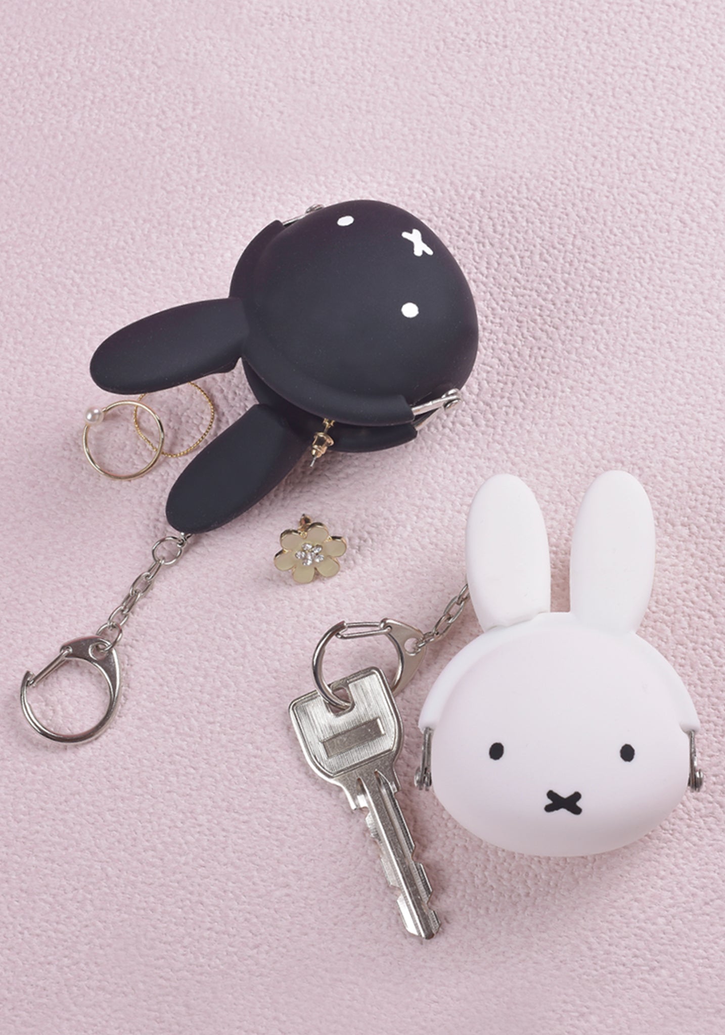 Mimi Pochi Baby Miffy Keychain Coin Pouch (Black)