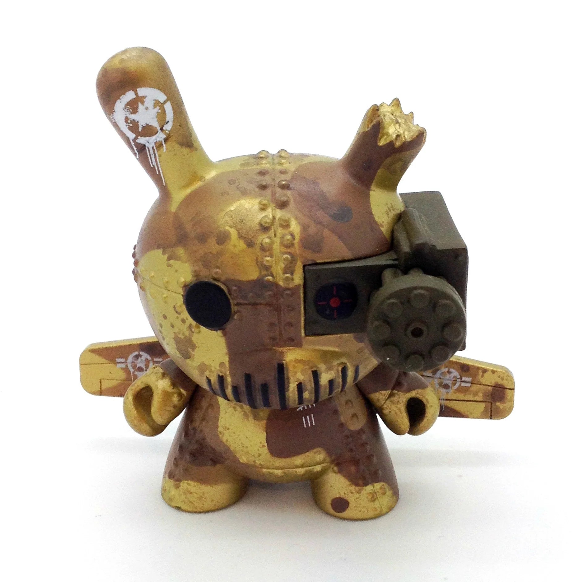 Art of War Dunny Series - Tank Destroyer by DrilOne x Kidrobot