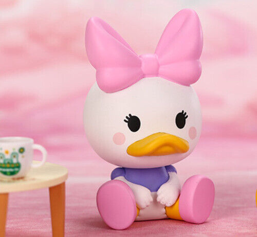 Daisy Duck - Disney Sitting Series 1 Mickey Family Series by POP MART