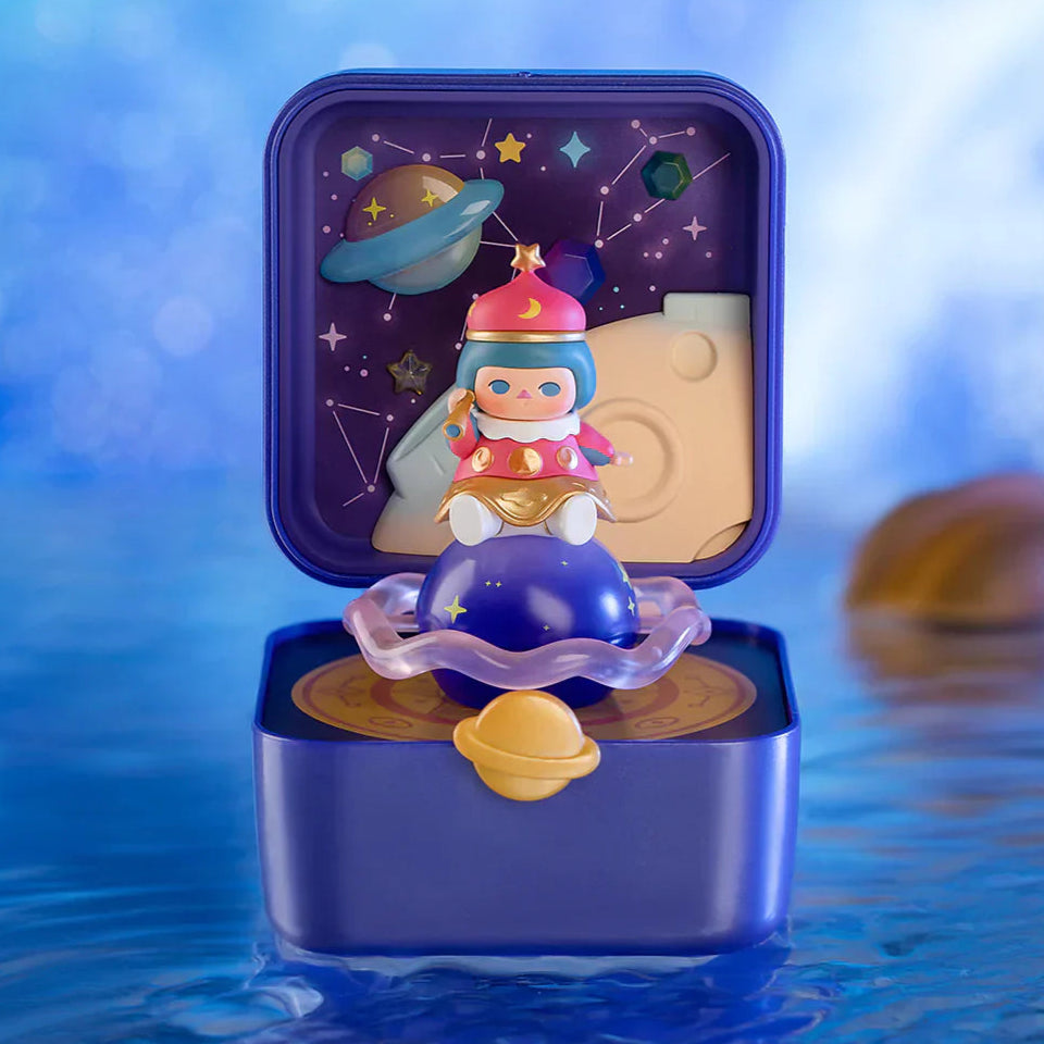 Star Explorer - Pucky Strange Planets Scene Set Series by POP MART