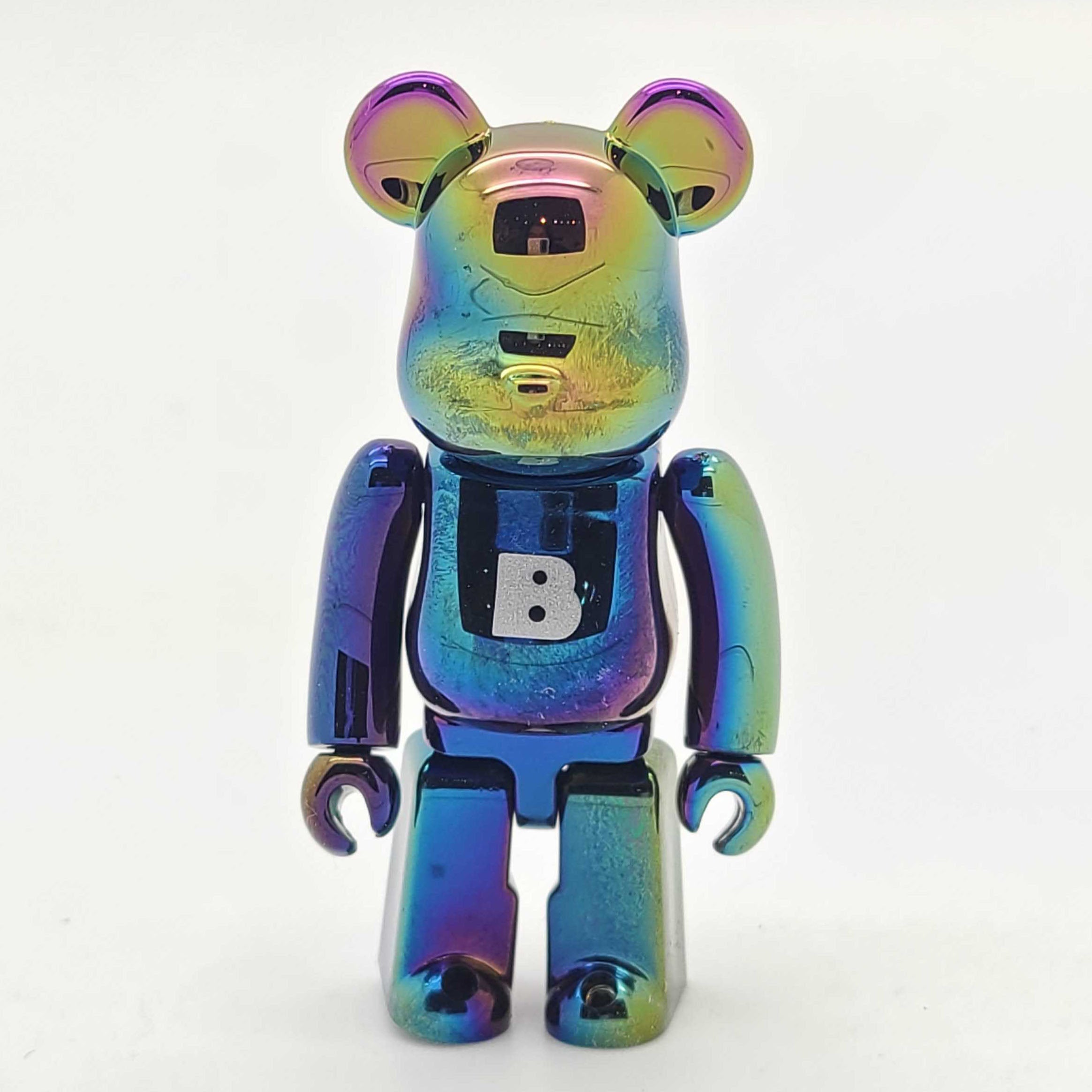 Bearbrick Series 43 - Basic Letter B - Mindzai Toy Shop