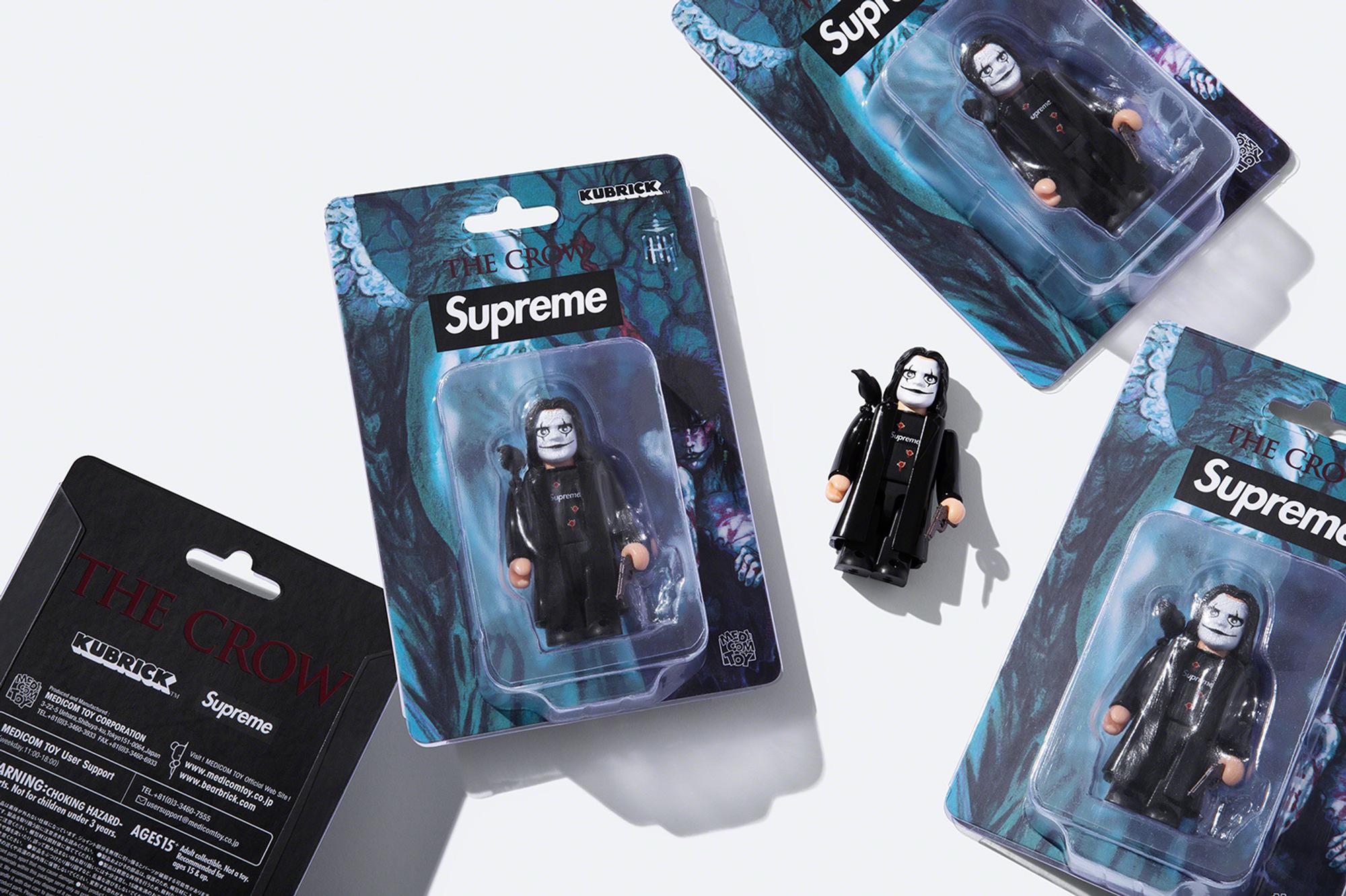 Supreme/The Crow KUBRICK 100% Medicom Toy