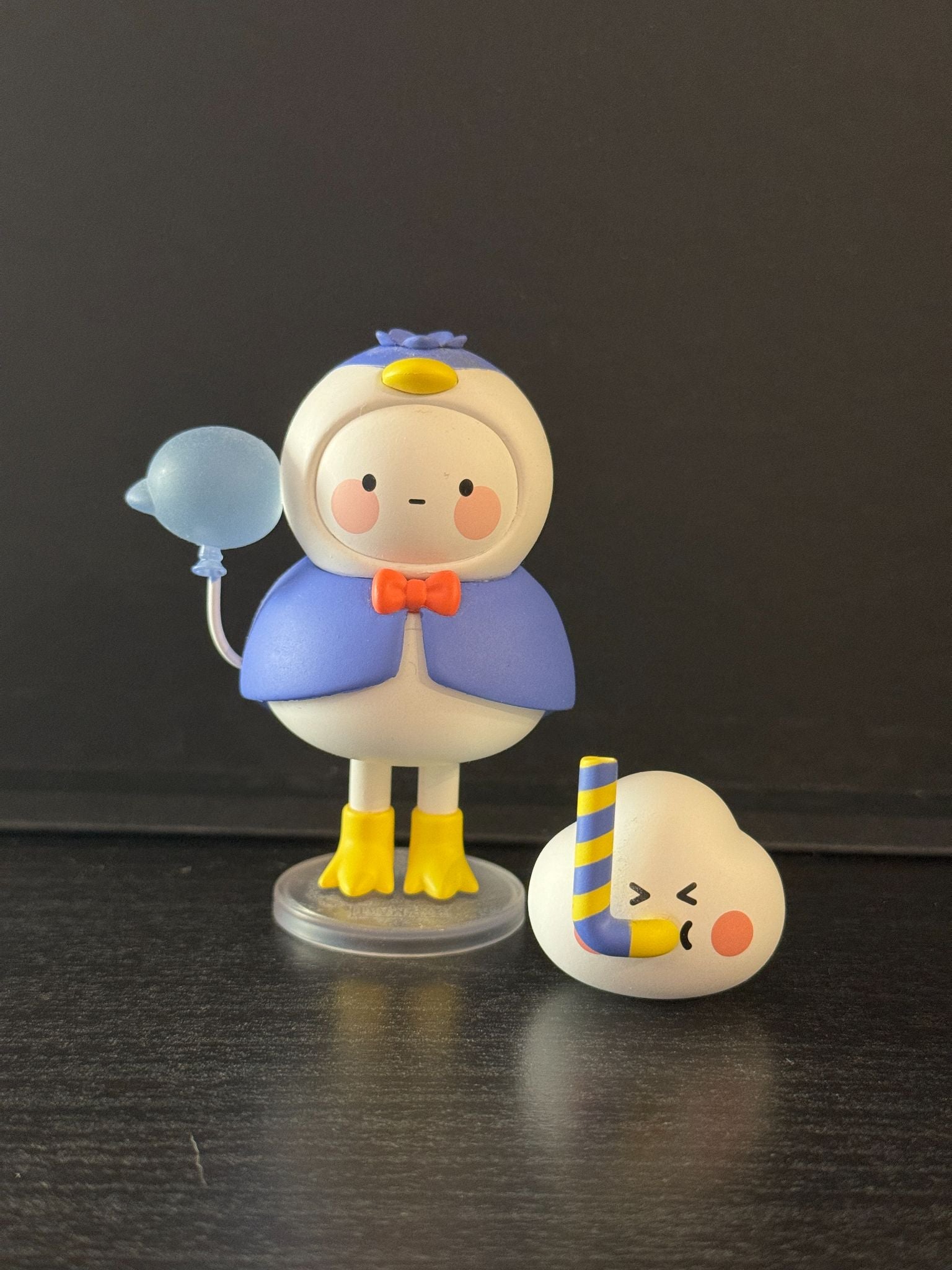 Blueberry Penguin - Bobo and Coco Balloon Land- POPMART - 1