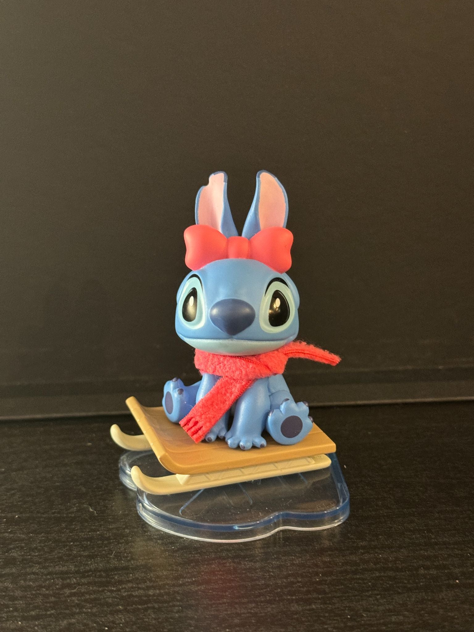 Pulling Sled - Lilo & Stitch Bunny Winter Story - Disney x MINISO - 1