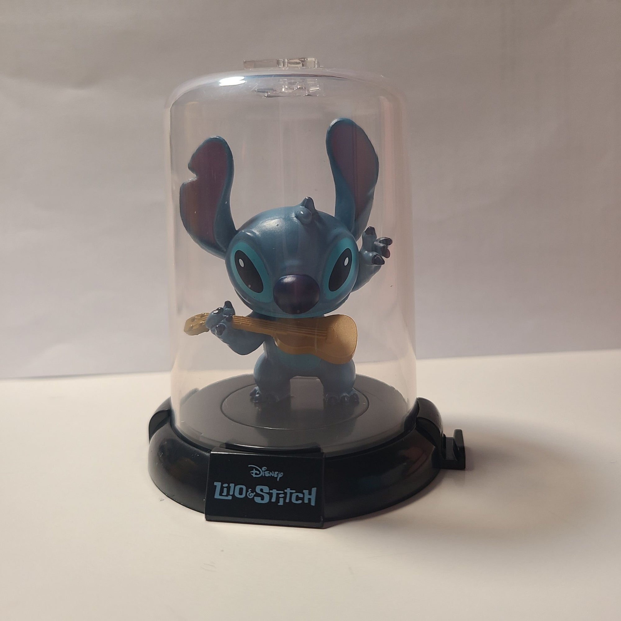 Ukulele Stitch - Disney Lilo & Stitch Series 3 by Domez Zag Toys  - 1